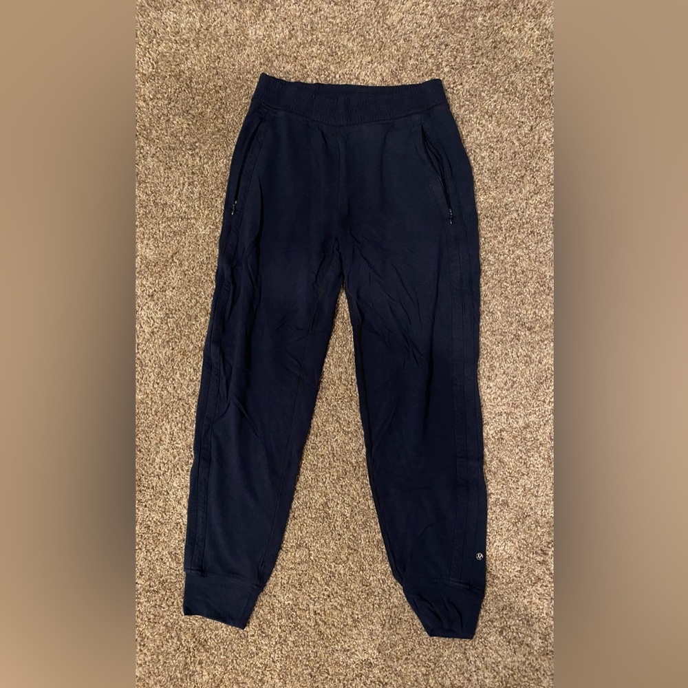Lululemon navy jogger sweatpants 4